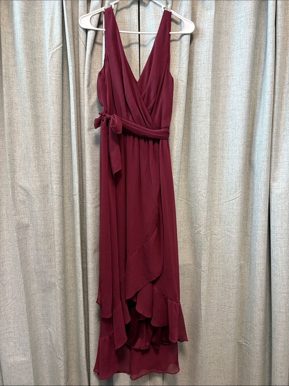 David's Bridal Sleeveless V-Neck Ruffle High-Low Dress - Burgundy